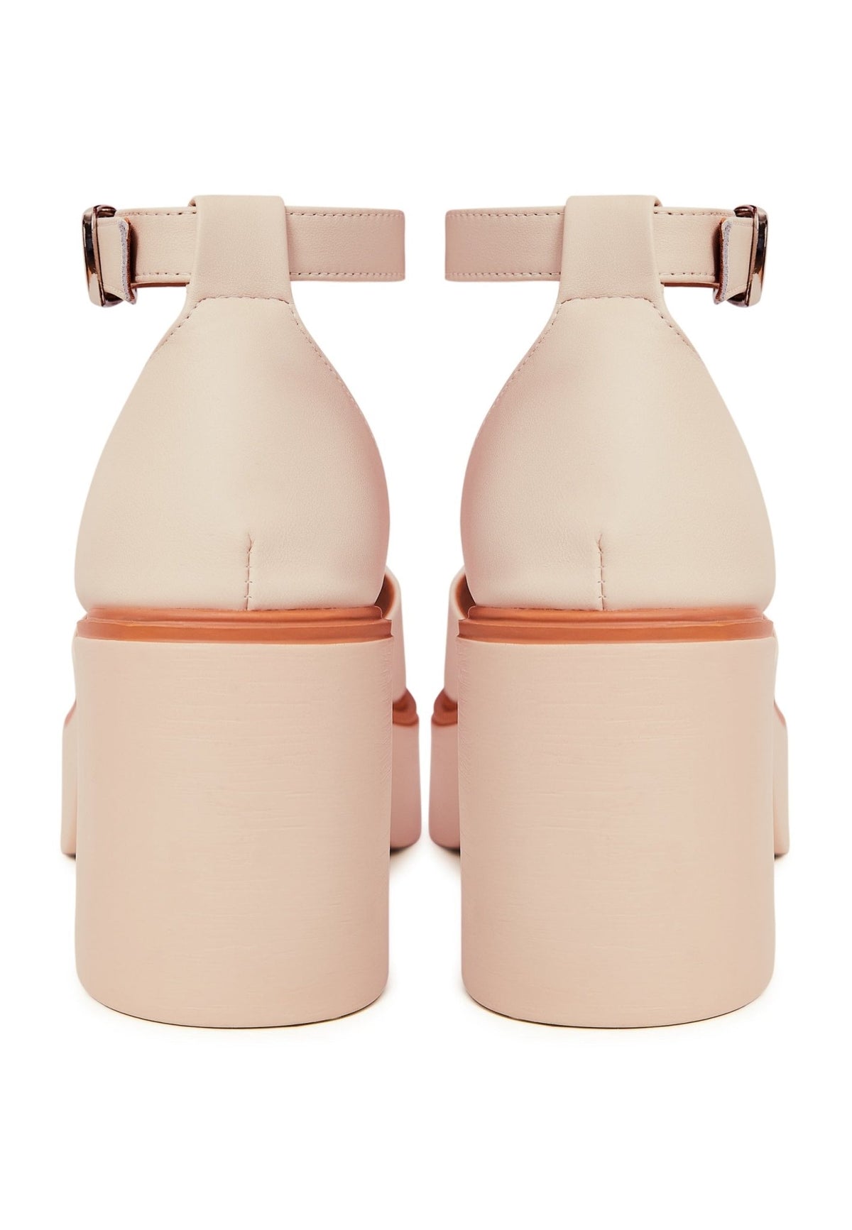 Skórzane sandały na wysokim obcasie