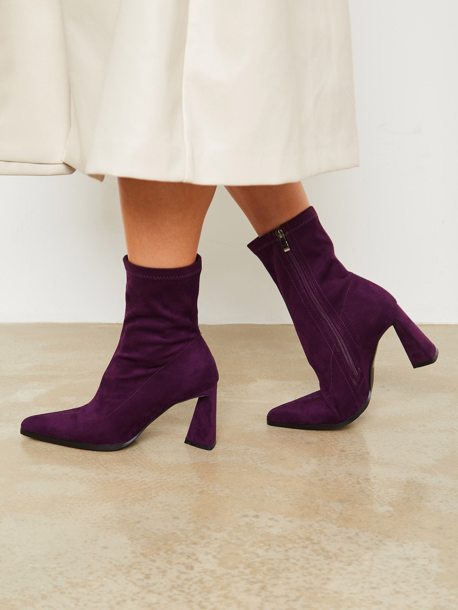 Casual Suede Block Heel Ankle Boots - Cesare Gaspari - Ankle Boots