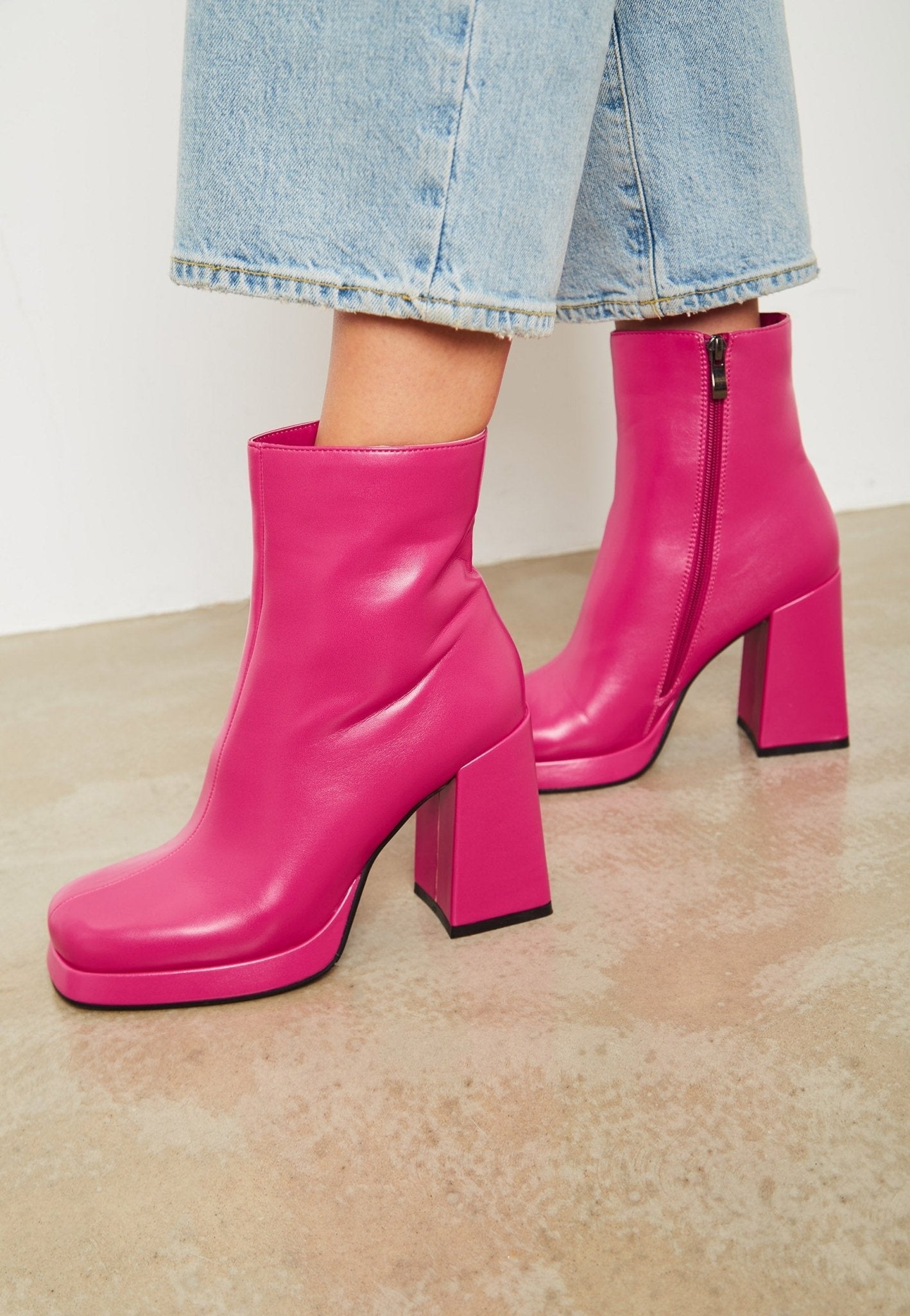 Chunky Block Heel Ankle Boots - Cesare Gaspari - Ankle Boots