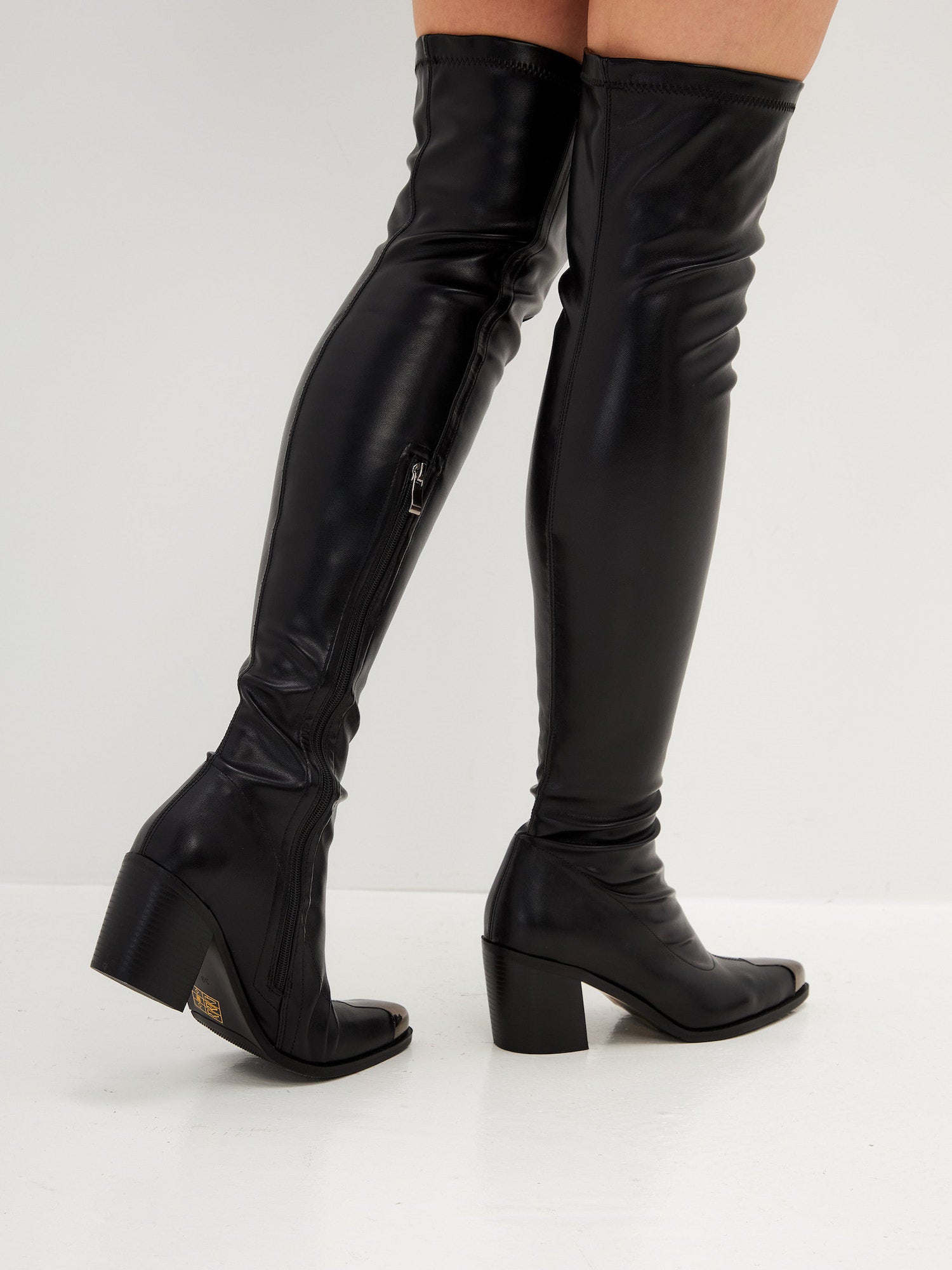 Chunky Knee High Boots - Cesare Gaspari - Boots