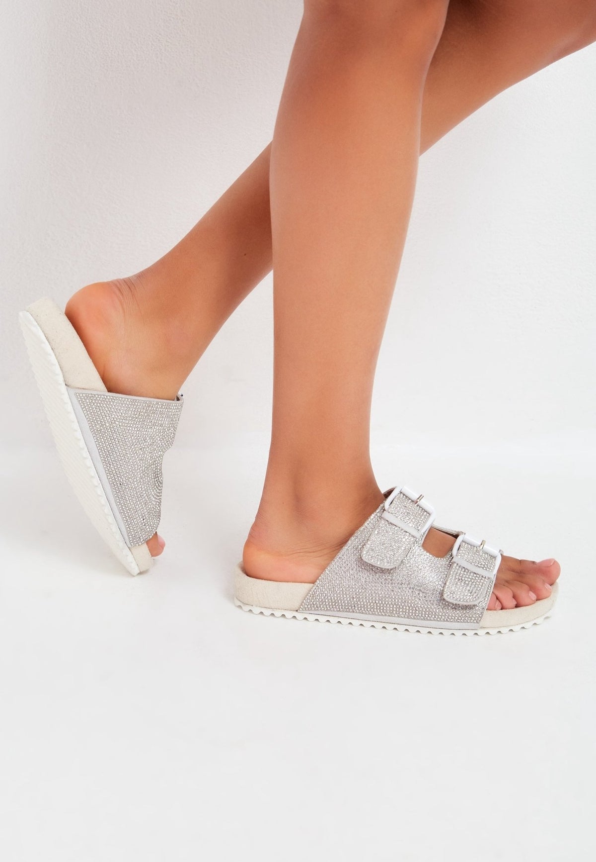 Mules con suela plana Jewel