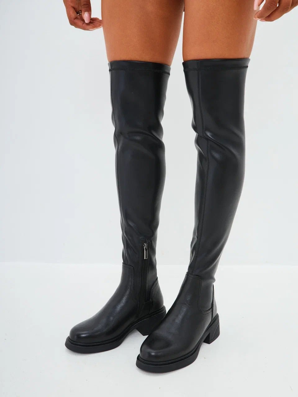 Rounded Tip Leather Over the Knee Boots - Cesare Gaspari - Boots