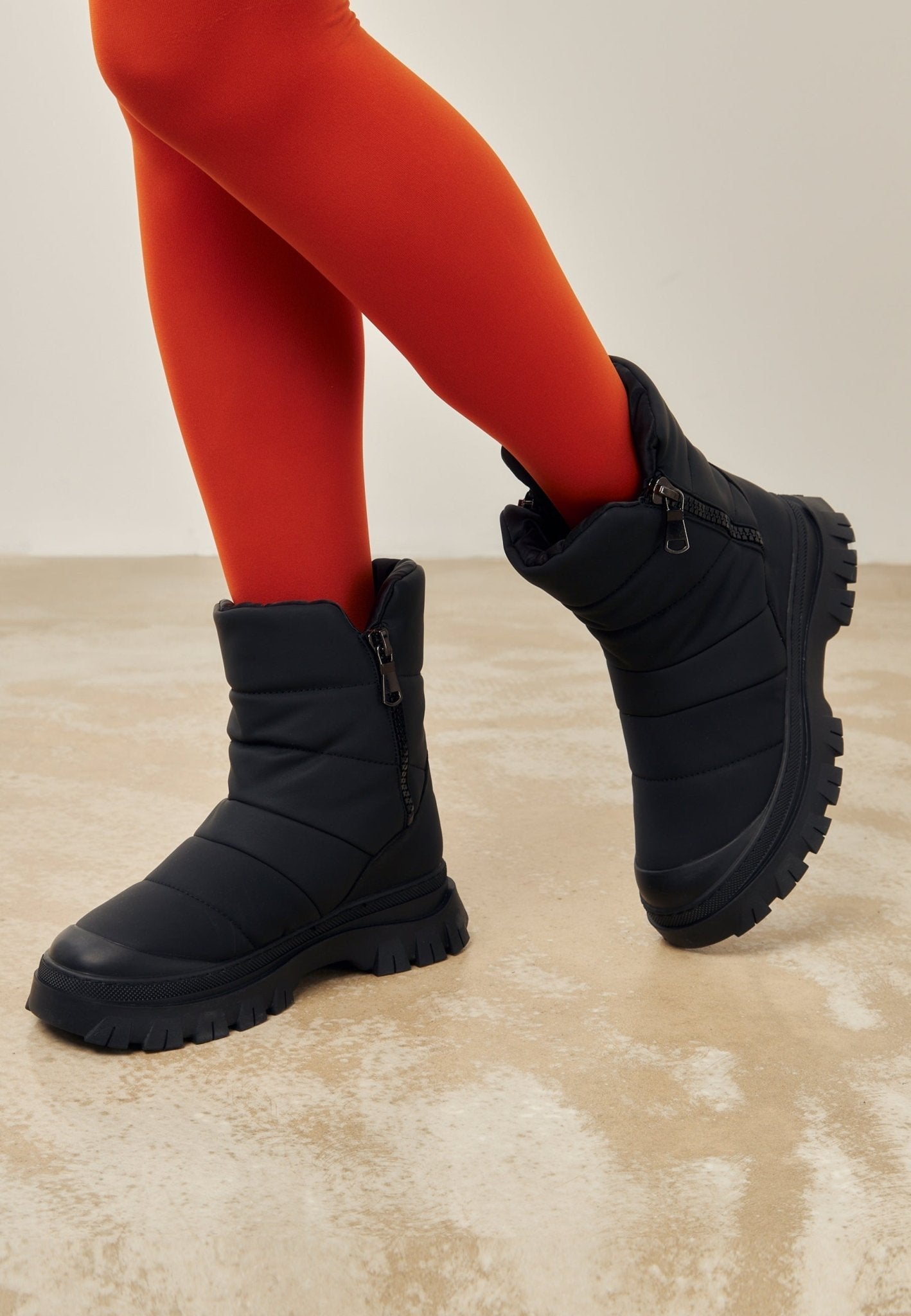 Suede Platform Winter Boots - Cesare Gaspari - Boots